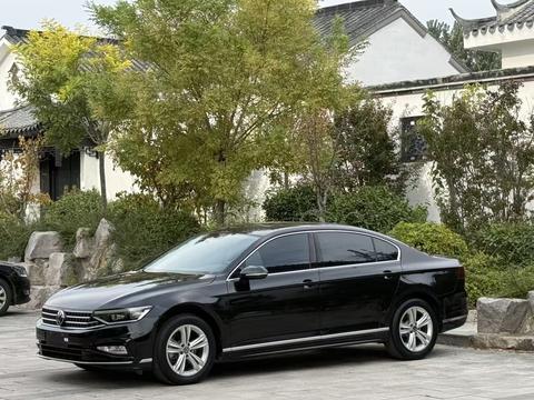 Volkswagen Magotan 2024