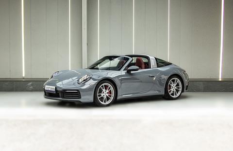 Porsche 911 2023