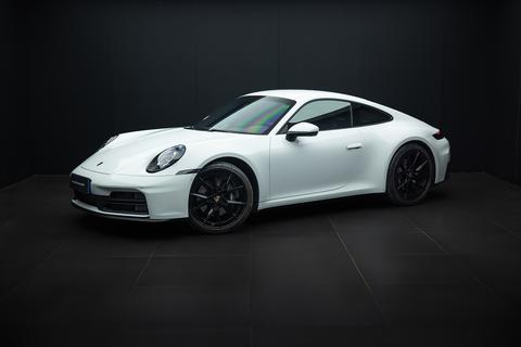 Porsche 911 2025
