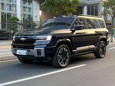 Fangchengbao Bao 8 2025