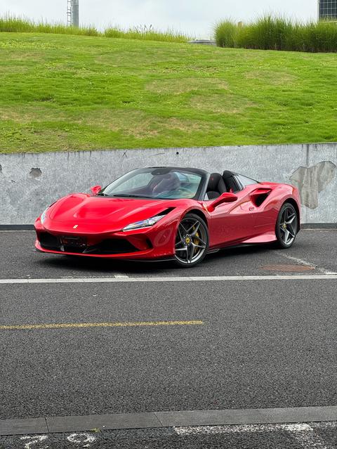 Ferrari F8 Tributo 2020