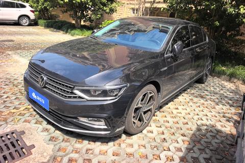 Volkswagen Magotan 2024