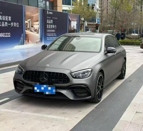 Mercedes-Benz E-Class 2022