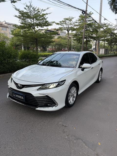 Toyota Camry 2021