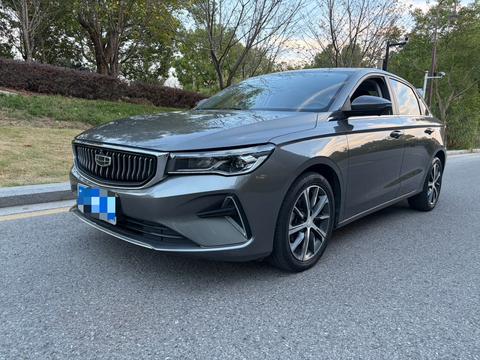Geely Emgrand 2023