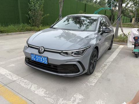Volkswagen Golf 2023