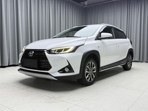 Toyota Yaris L 2022