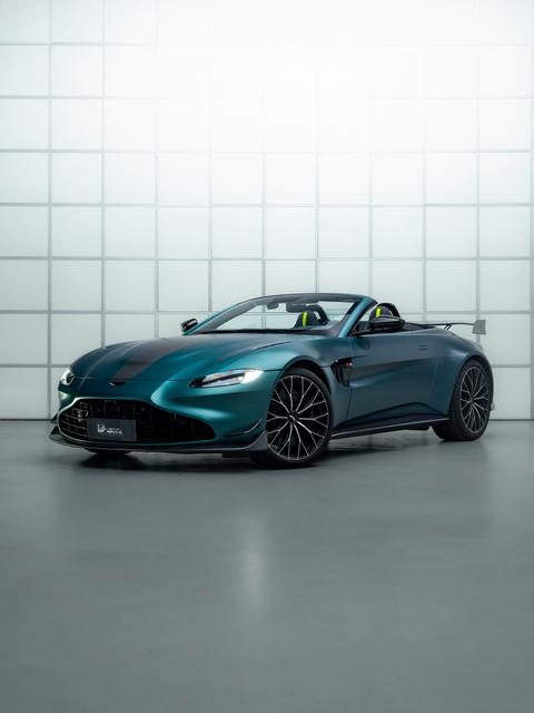 Aston Martin Vantage 2022