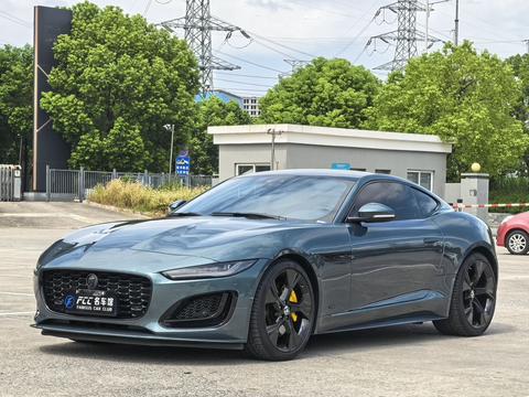 Jaguar F-Type 2024