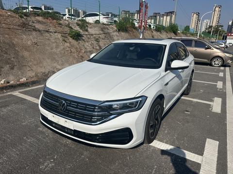 Volkswagen Sagitar 2025