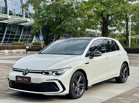Volkswagen Golf 2021