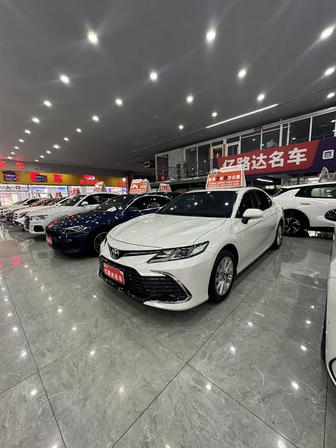 Toyota Camry 2022