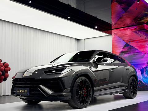 Lamborghini Urus 2023