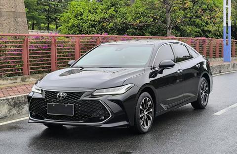 Toyota Avalon 2023