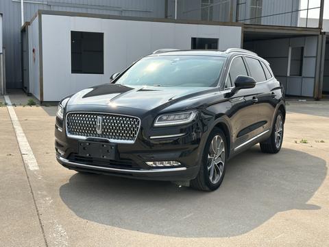 Lincoln Nautilus 2021