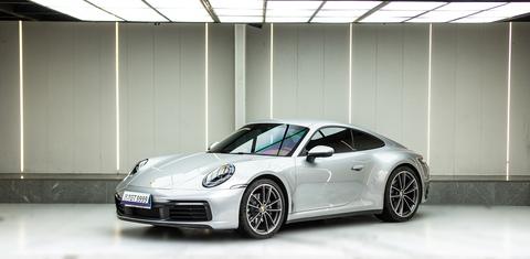Porsche 911 2023