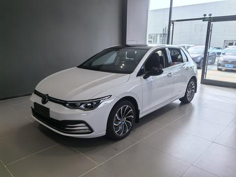 Volkswagen Golf 2023