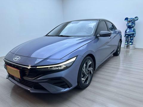 Hyundai Elantra 2023