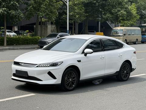 BYD Qin Plus EV 2025