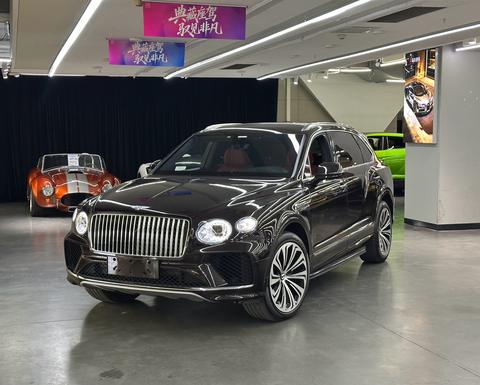 Bentley Bentayga 2023