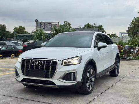 Audi Q2L 2022