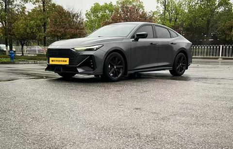 Changan UNI-V 2022