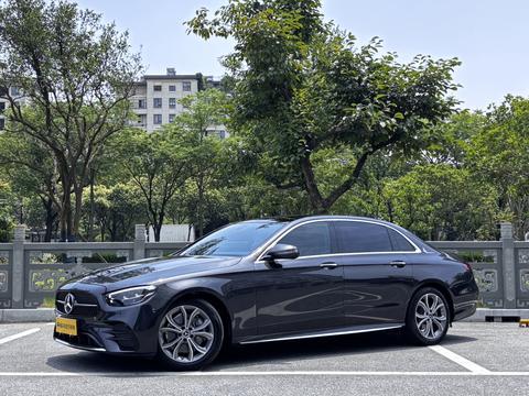 Mercedes-Benz E-Class 2022