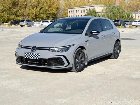 Volkswagen Golf 2023