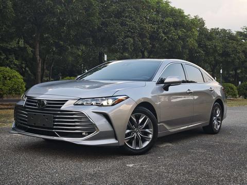 Toyota Avalon 2019