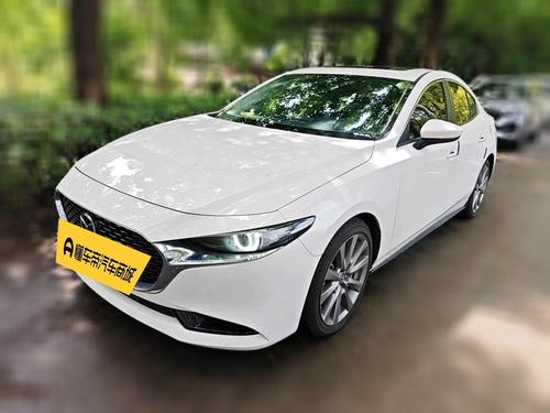 Mazda 3 Axela 2022