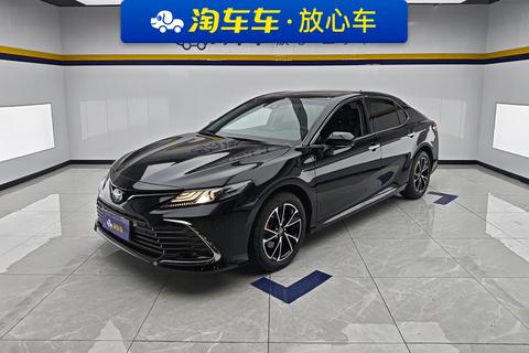 Toyota Camry 2021