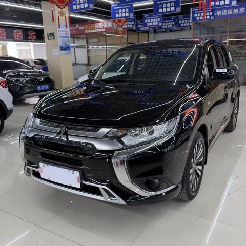 Mitsubishi Outlander 2021