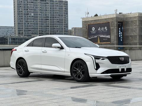 Cadillac CT4 2023