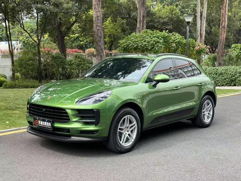 Porsche Macan 2021