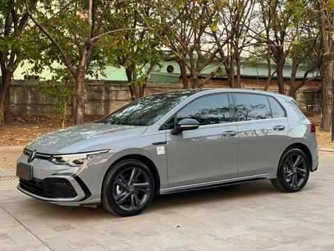Volkswagen Golf 2023