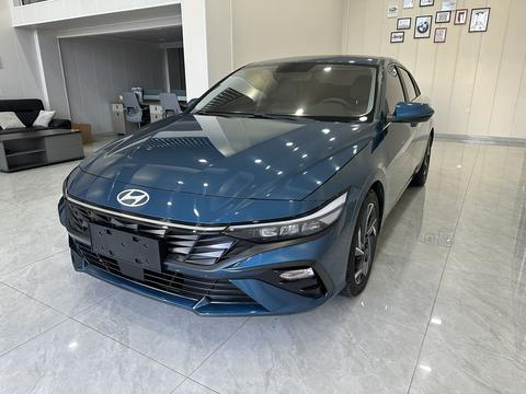 Hyundai Elantra 2023