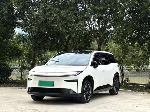 Toyota Bozhi 3X 2025