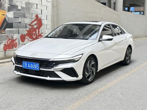 Hyundai Elantra 2023