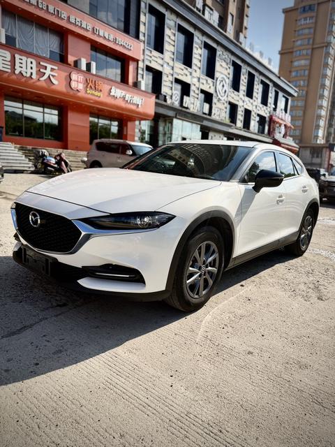 Mazda CX-4 2021