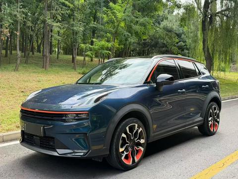 Lynk & Co 06 2020