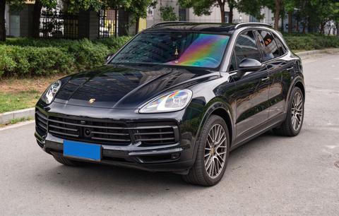 Porsche Cayenne 2023