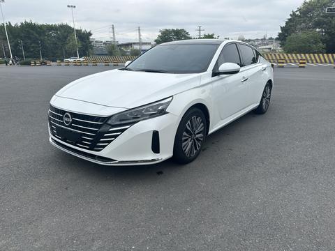 Nissan Teana 2022