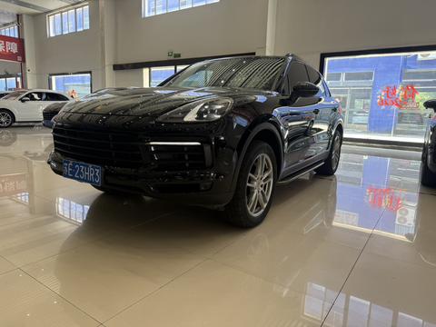 Porsche Cayenne 2022