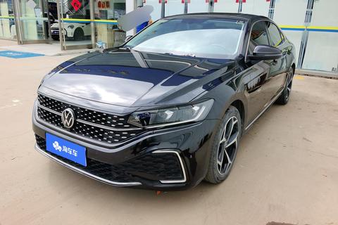 Volkswagen Passat 2024