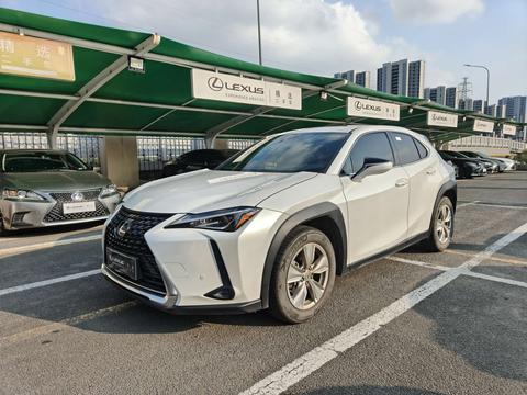 Lexus UX 2020
