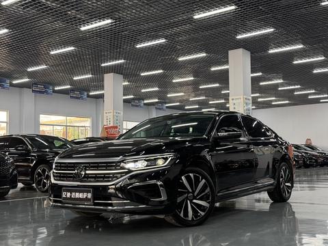Volkswagen Passat 2024