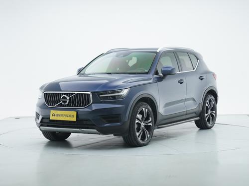 Volvo XC40 2022