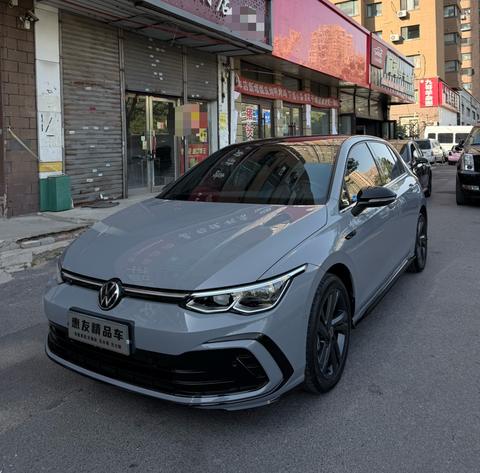 Volkswagen Golf 2023