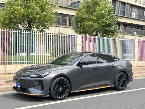Changan UNI-V 2025