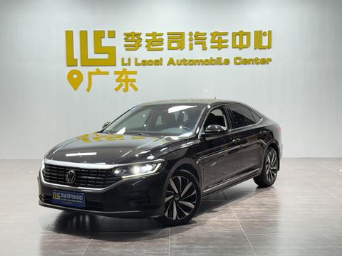 Volkswagen Passat 2022